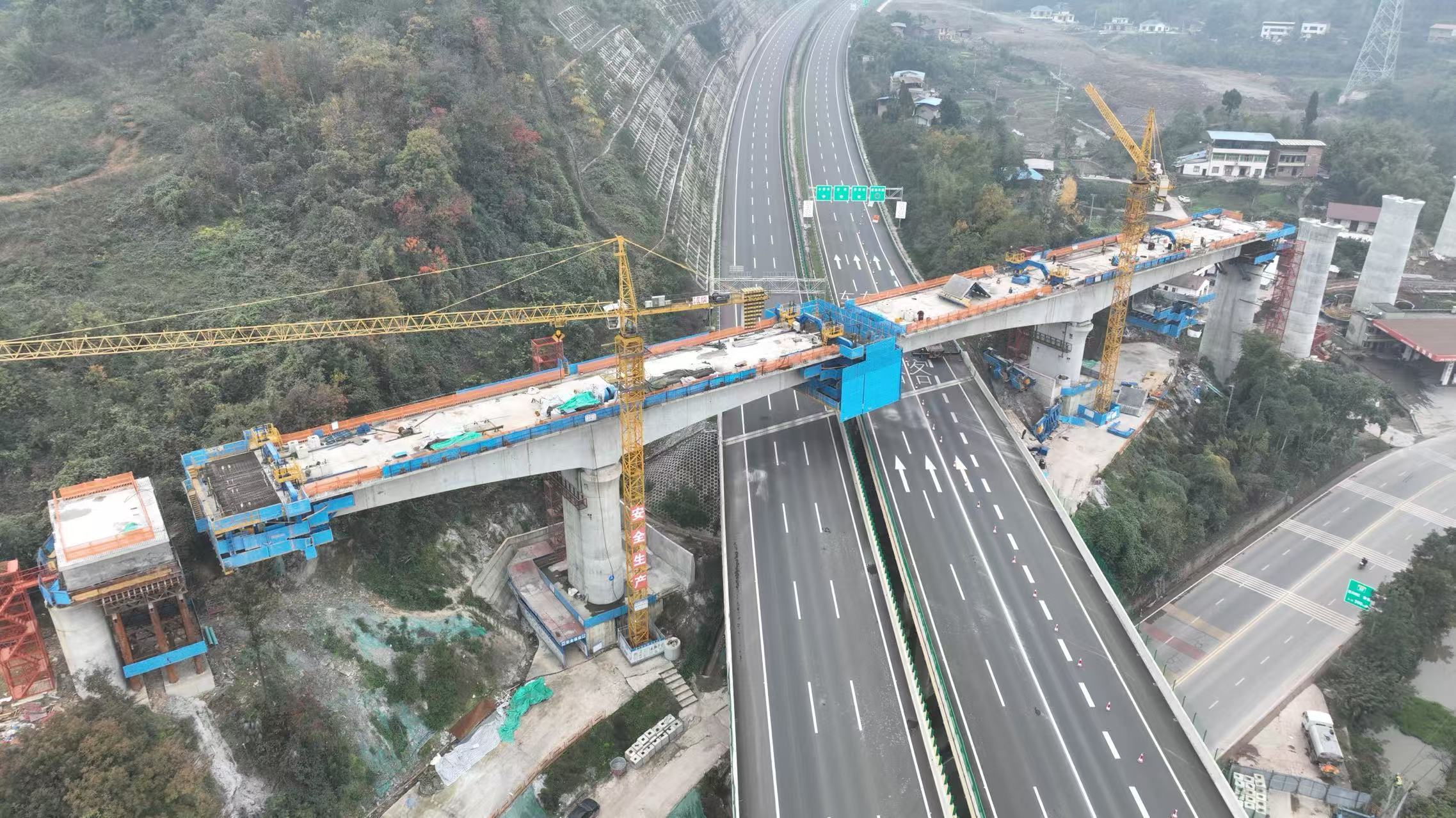 銅安特大橋合龍成功，五新智能懸臂造橋機轉(zhuǎn)戰(zhàn)淮遠(yuǎn)河特大橋！