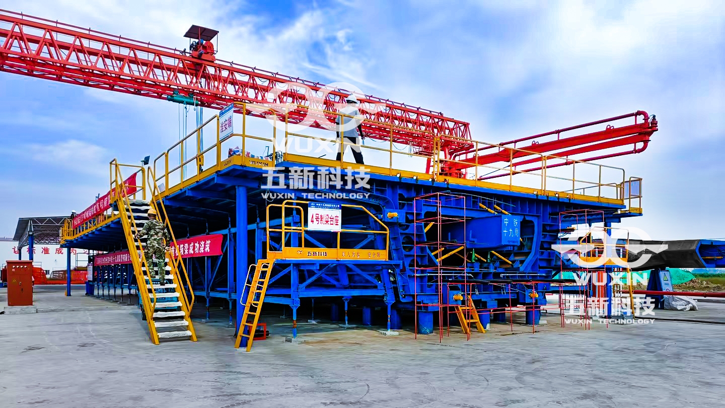 中鐵十九局寧淮城際鐵路淮安梁場(chǎng) (8)_副本.jpg